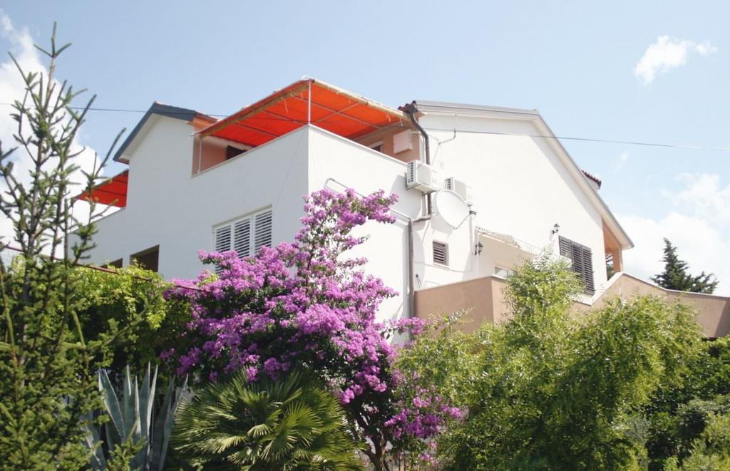 Apartments Rebac Murter Luaran gambar